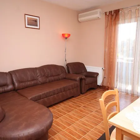 Apartment Studio 3283a *