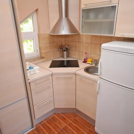 Apartment Studio 3283a *